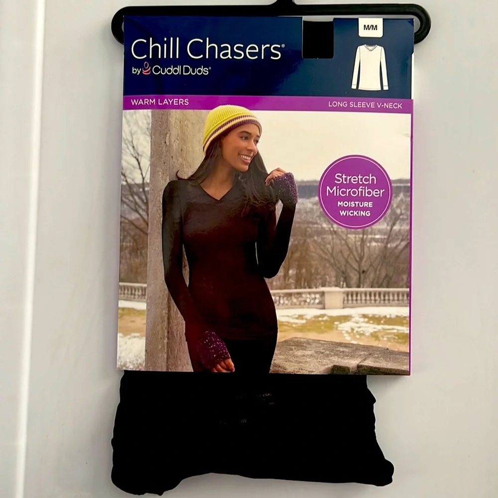 Cuddl Duds Chill Chasers Stretch Microfiber Long Sleeve V-Neck Top CD8585 Black - Picture 2 of 5